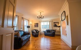 Bradog House - Beautiful 4 Bedroom House In Central Bundoran